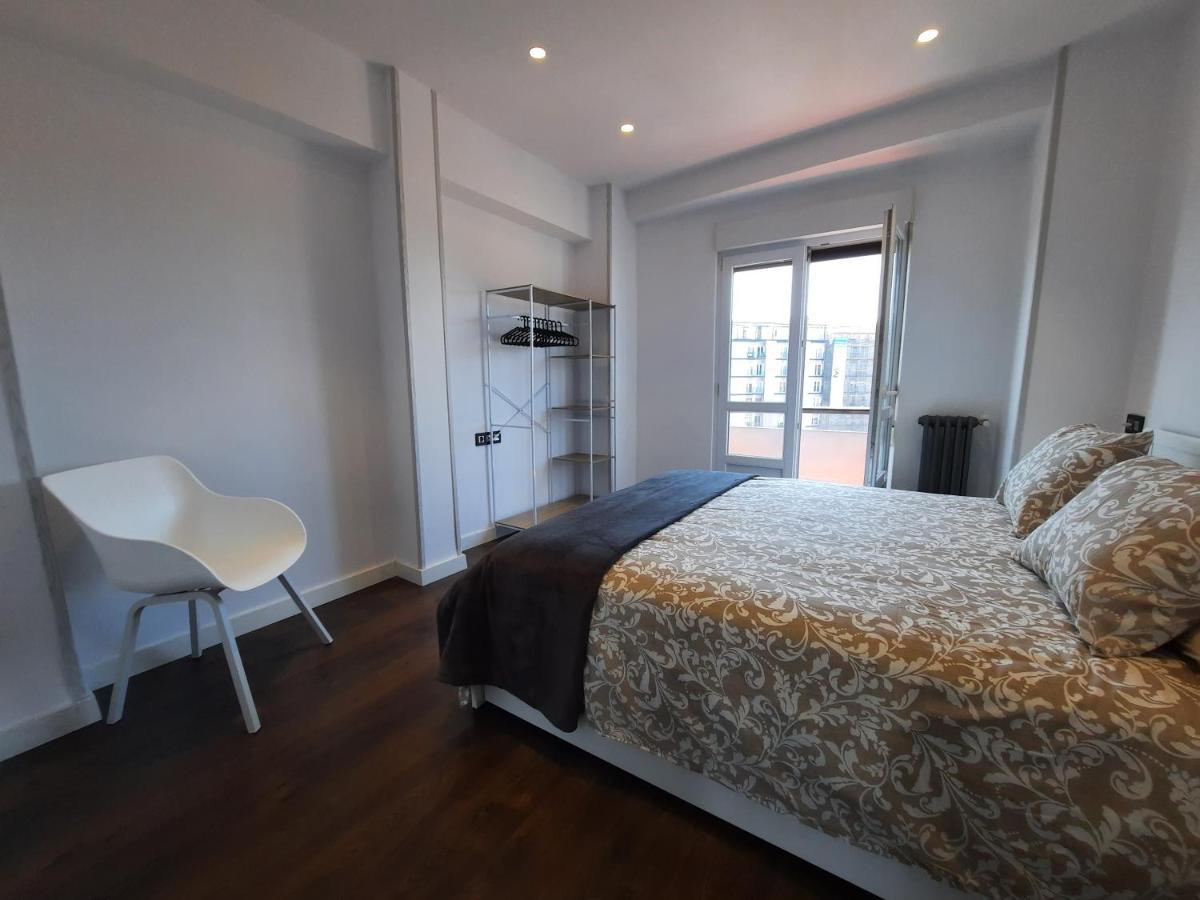 Apartamento Centro Gijon Con Wifi Gratis Y Parking Publico Proximo Incluido ภายนอก รูปภาพ