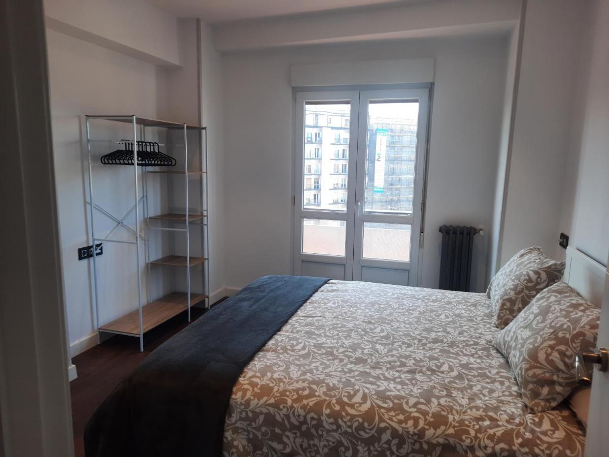 Apartamento Centro Gijon Con Wifi Gratis Y Parking Publico Proximo Incluido ภายนอก รูปภาพ
